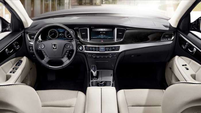 Hyundai Equus Interior