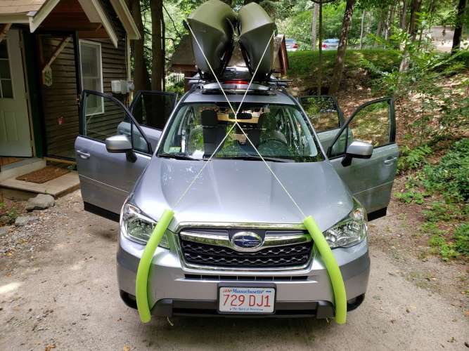 how to tie a kayak to a crossover
