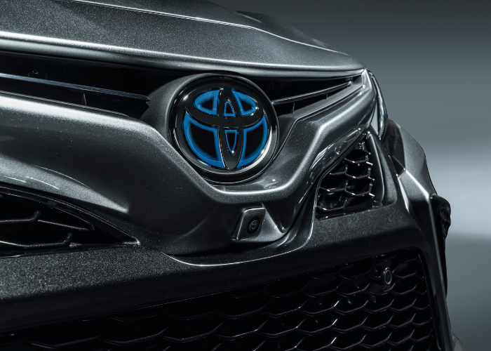 2022 Toyota Camry Hybrid Badge 