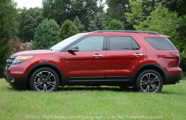The side profile of the 2013 Ford Explorer Sport