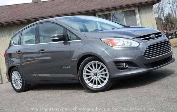 The side view of the 2013 Ford C-Max SEL Hybrid
