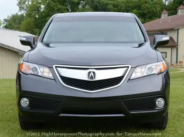 The front end of the 2013 Acura RDX