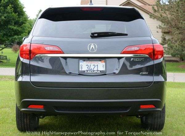 The rear end of the 2013 Acura RDX