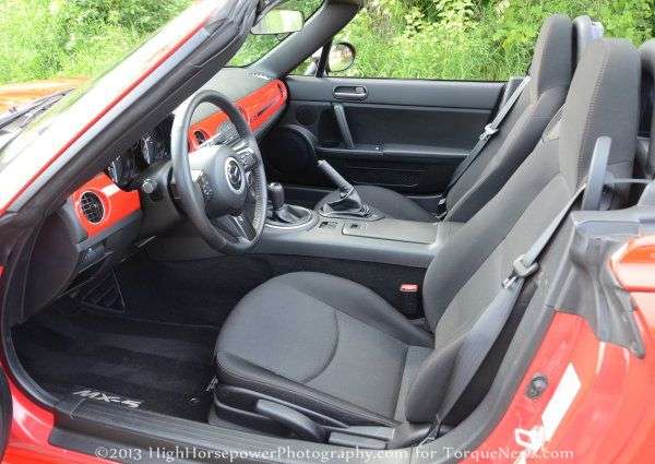 The interior of the 2013 Mazda MX-5 Club 