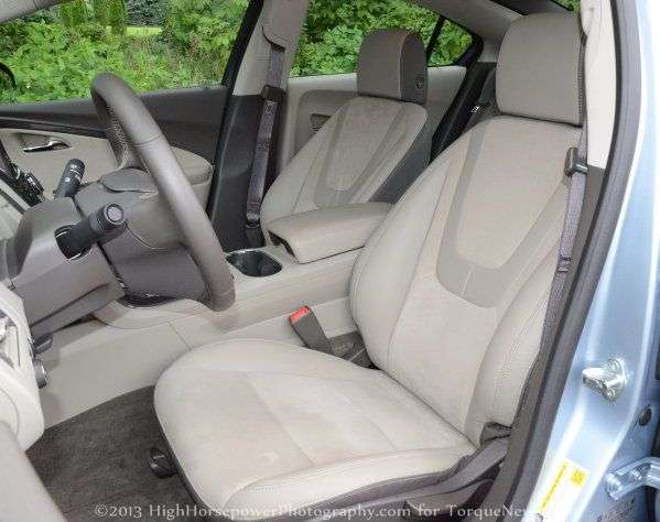 The front interior of the 2013 Chevrolet Volt