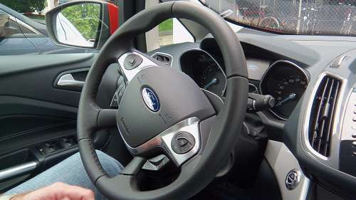 2011 Ford C-Max wheel