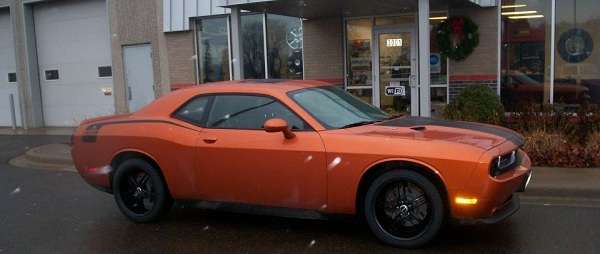 2011 Dodge Challenger R/T with 5.7 Hemi engine