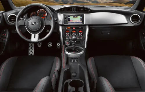 The dash of the 2013 Subaru BRZ