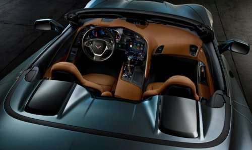The interior of the 2014 Chevrolet Corvette Stingray Convertible