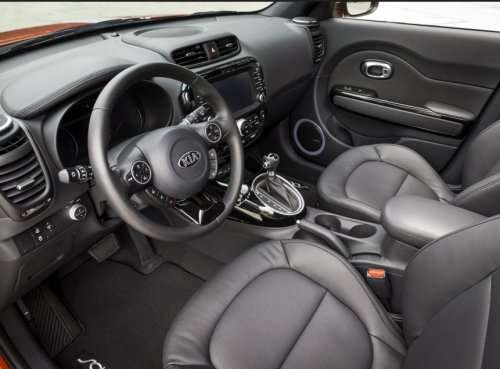 The interior of the of the 2014 Kia Soul