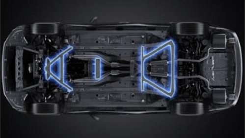 The TRD chassis reinforcements of the 2014 Lexus IS 