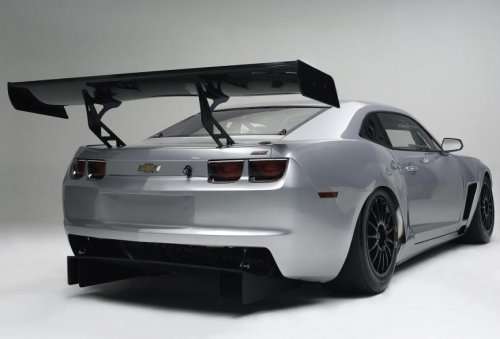 The back end of the Chevrolet Camaro GT