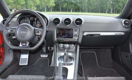 The dash of the 2012 Audi TT 2.0 TFSI Quattro Coupe