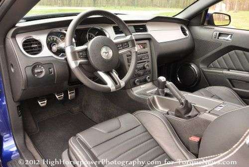 The dash of the 2013 Ford Mustang GT Premium Coupe