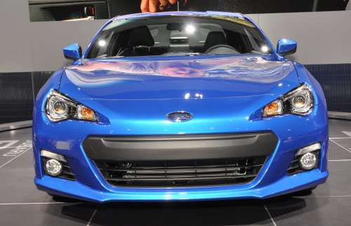 The front end of the production Subaru BRZ 