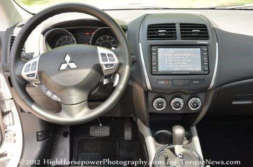 The dash area of the 2012 Mitsubishi Outlander Sport SE AWC