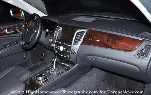 The dash area of the 2012 Hyundai Equus Signature