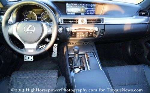 The dash of the 2013 Lexus GS350 F Sport