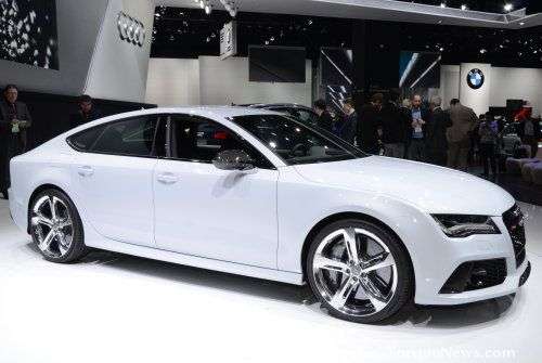 The side profile of the 2014 Audi RS7
