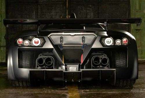 The rear end of the new Gumpert Apollo Enraged