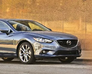 The front end of the Mazda6