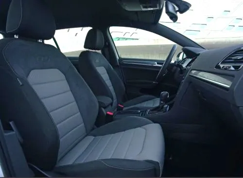 The interior of the 2014 Volkswagen Golf R-Line