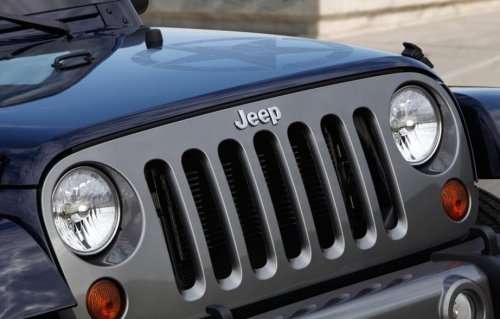 The front end of the 2012 Jeep Wrangler Freedom Edition