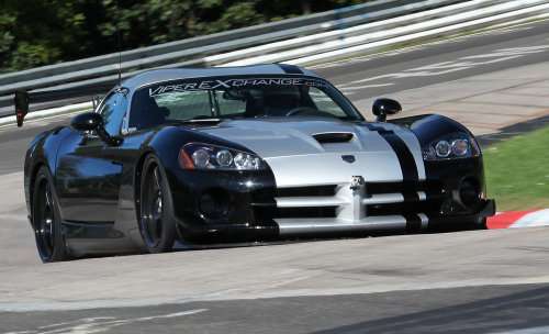 The 2010 Dodge Viper SRT10 ACR in action