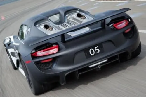 A back end of the first 2014 Porsche 918 prototype