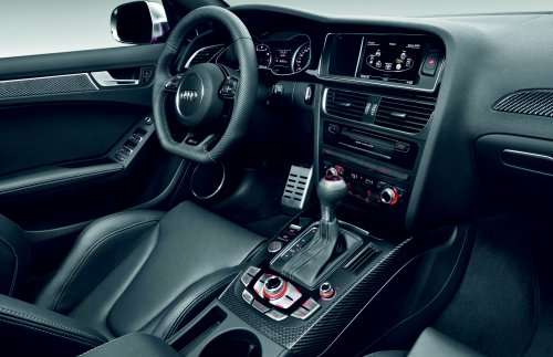 The interior of the new 2013 Audi RS4 Avant
