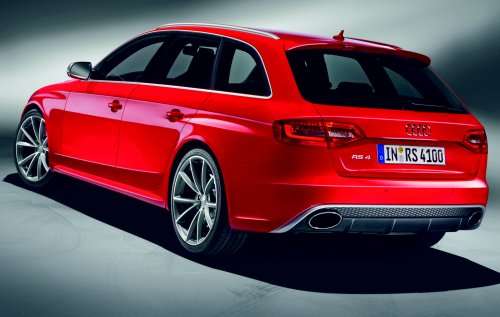 The rear of the new 2013 Audi RS4 Avant
