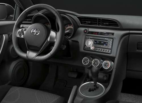 The dash of the 2012 Scion tC