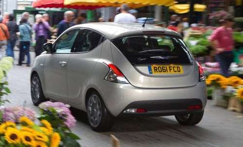 The 2012 Chrysler Ypsilon rear