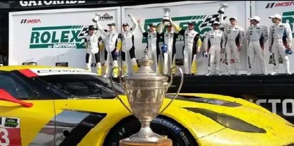 Corvette wins at Rolex 24