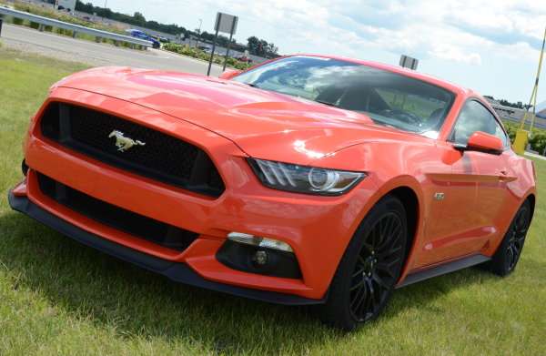 2015 ford mustang gt in competition orange
