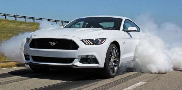2015 ford mustang gt burnout
