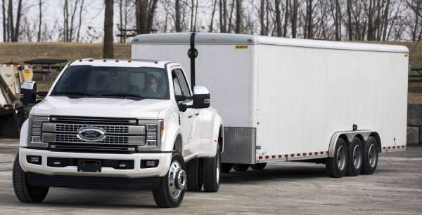 2017 Ford Super Duty towing