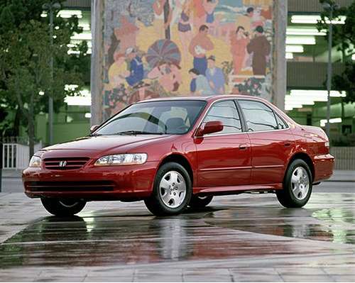 2001 Honda Accord subject to airbag recall for deaths