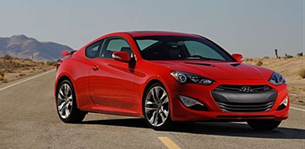 Hyundai Genesis Coupe comes in 2017