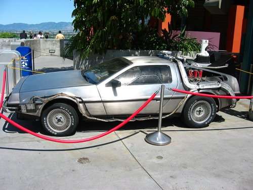Back to the Future DeLorean (wikimedia)