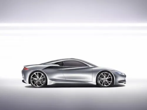 Infiniti Emerg-E side view