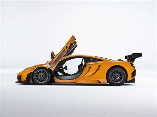 2013 McLaren 12C GT3