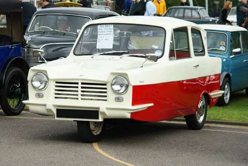 Reliant Regal
