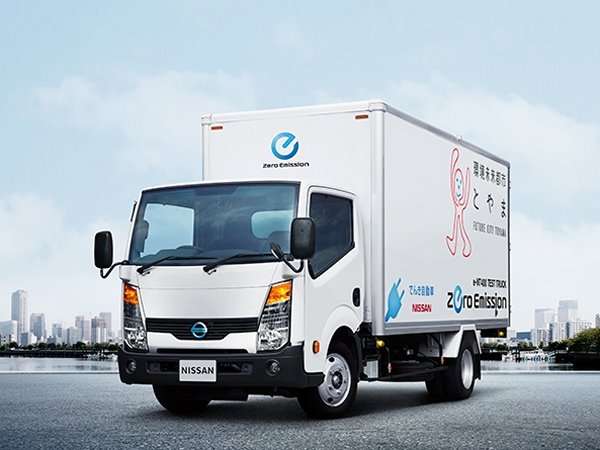 Nissan e-NT400 electric truck
