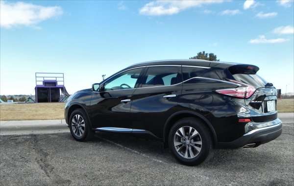 2015 Nissan Murano by Aaron Turpen