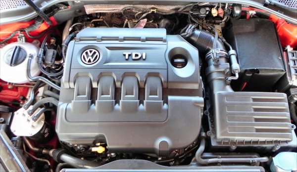 2015 Golf Sportwagen TDI engine