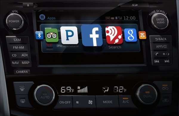 NissanConnect with Apps