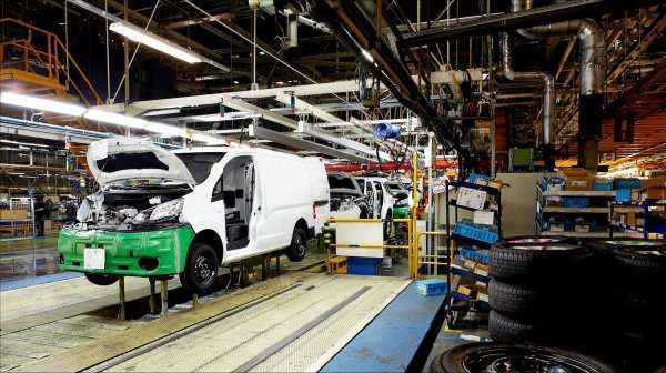 e-NV200 in production