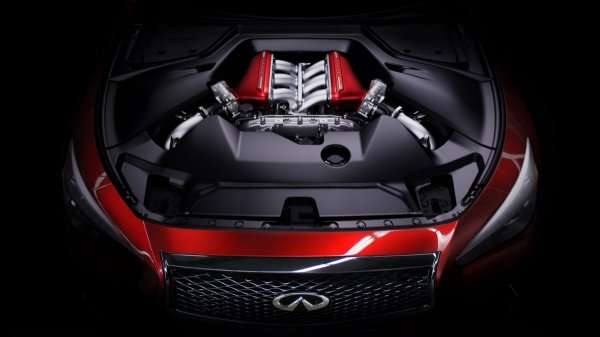 Infiniti Q50 Eau Rouge Concept engine