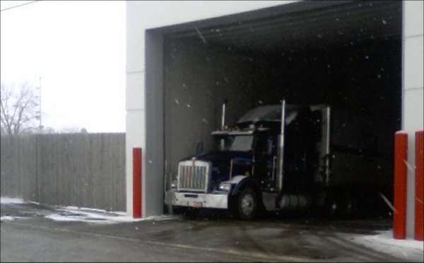 Aaron Turpen's truck in Chicago-area warehouse